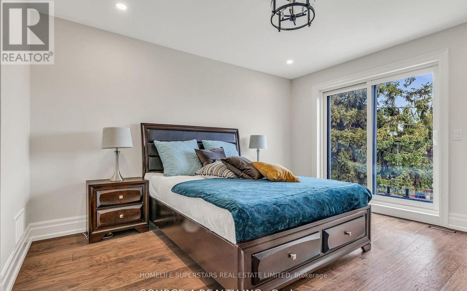 603 Royal York Road, Toronto, Ontario  M8Y 2S8 - Photo 12 - W12464481