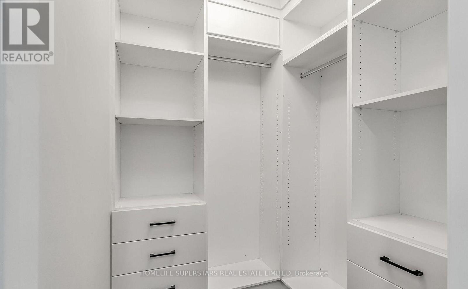 603 Royal York Road, Toronto, Ontario  M8Y 2S8 - Photo 13 - W12464481