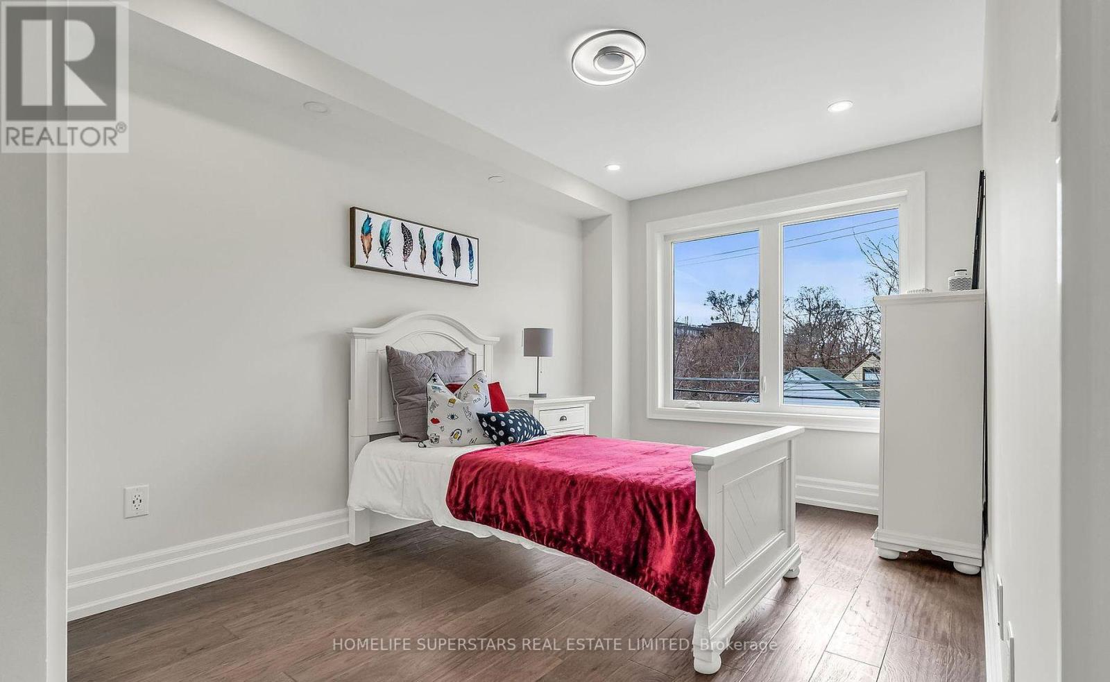 603 Royal York Road, Toronto, Ontario  M8Y 2S8 - Photo 17 - W12464481