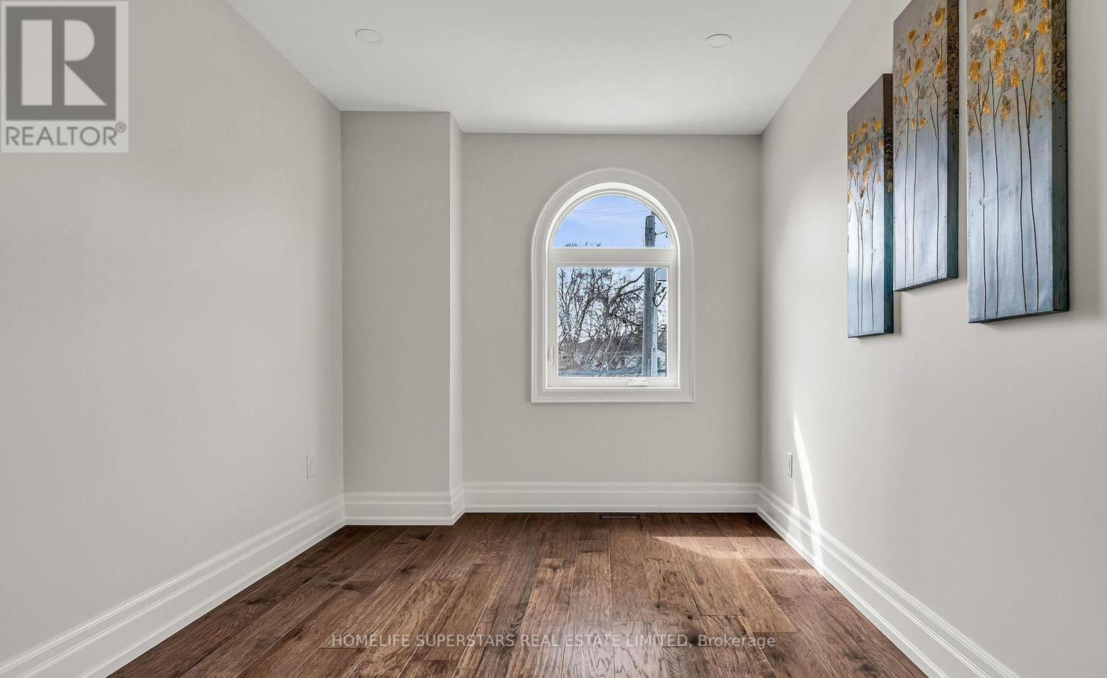 603 Royal York Road, Toronto, Ontario  M8Y 2S8 - Photo 19 - W12464481