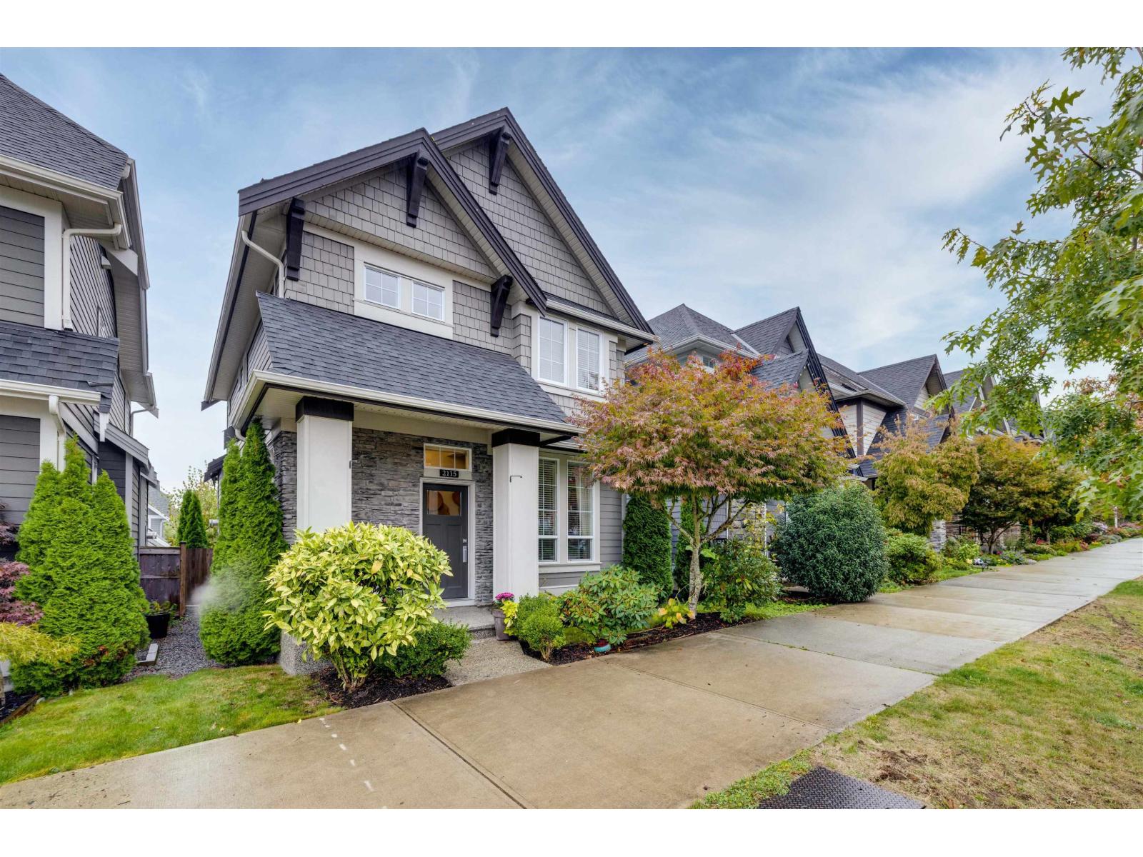 2115 166 Street, Surrey, British Columbia  V3Z 9X8 - Photo 2 - R3057814