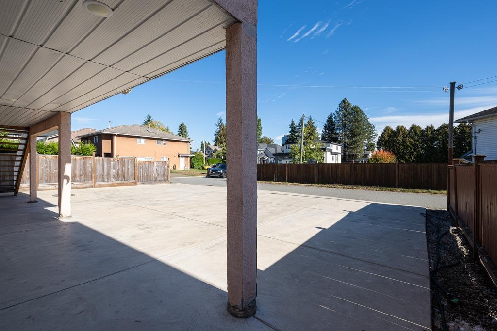 9638 131 Street, Surrey, British Columbia  V3T 3P3 - Photo 33 - R3057783