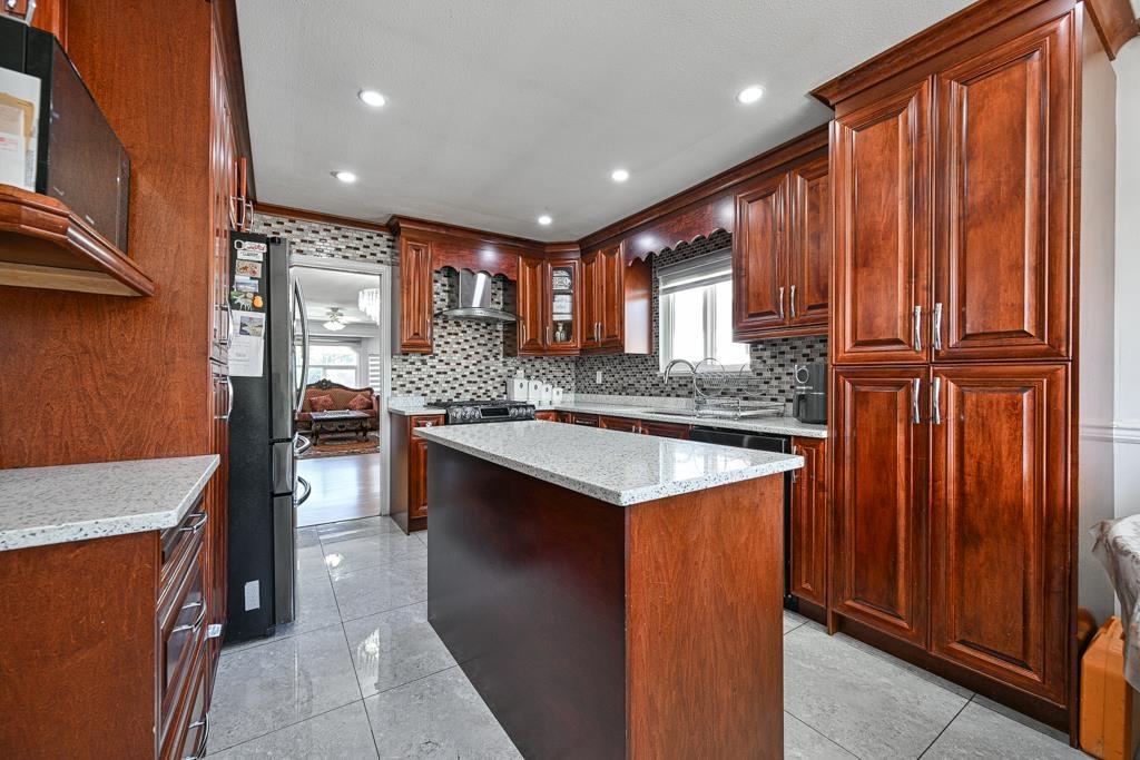 9638 131 Street, Surrey, British Columbia  V3T 3P3 - Photo 13 - R3057783