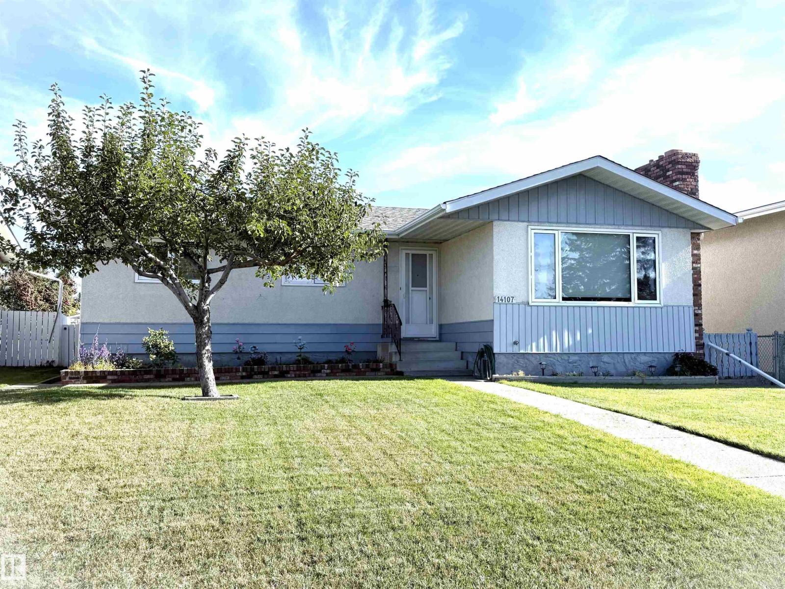14107 96 St Nw, Edmonton, Alberta  T5E 5Z3 - Photo 2 - E4462242