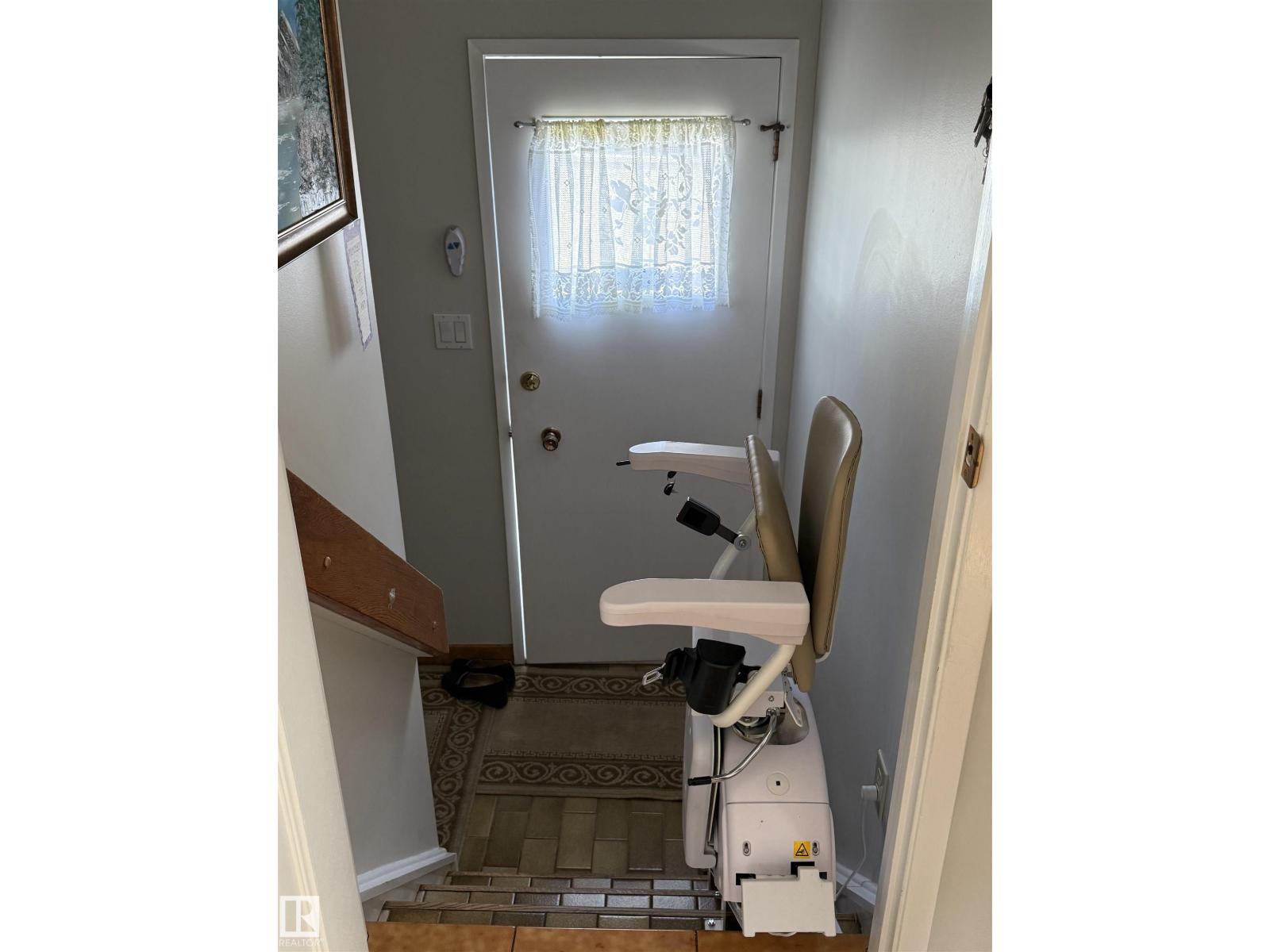 14107 96 St Nw, Edmonton, Alberta  T5E 5Z3 - Photo 37 - E4462242