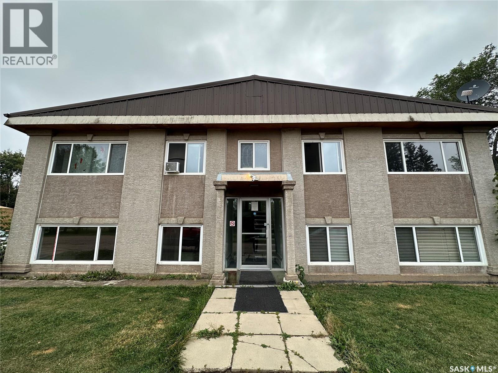 113 3rd STREET E, St. Walburg, Saskatchewan