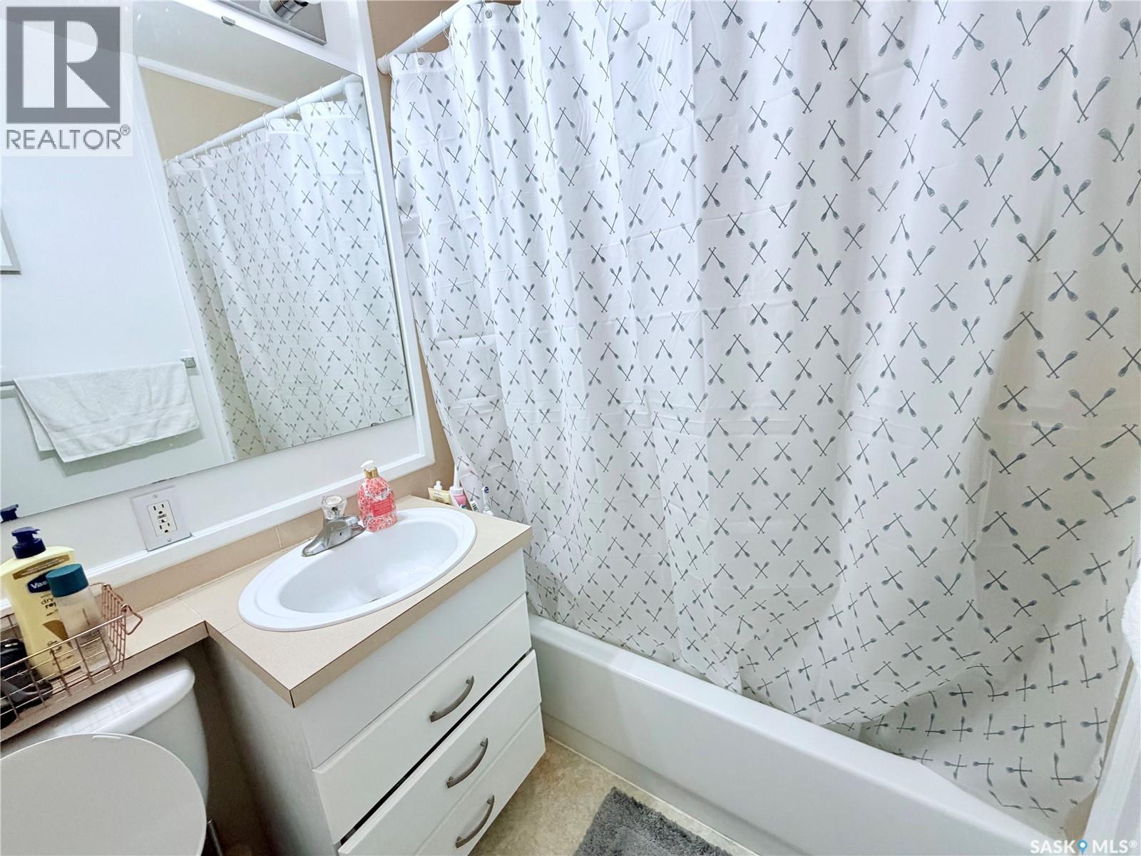 2439 Harvey Street, Regina, Saskatchewan  S4N 2N5 - Photo 18 - SK020771