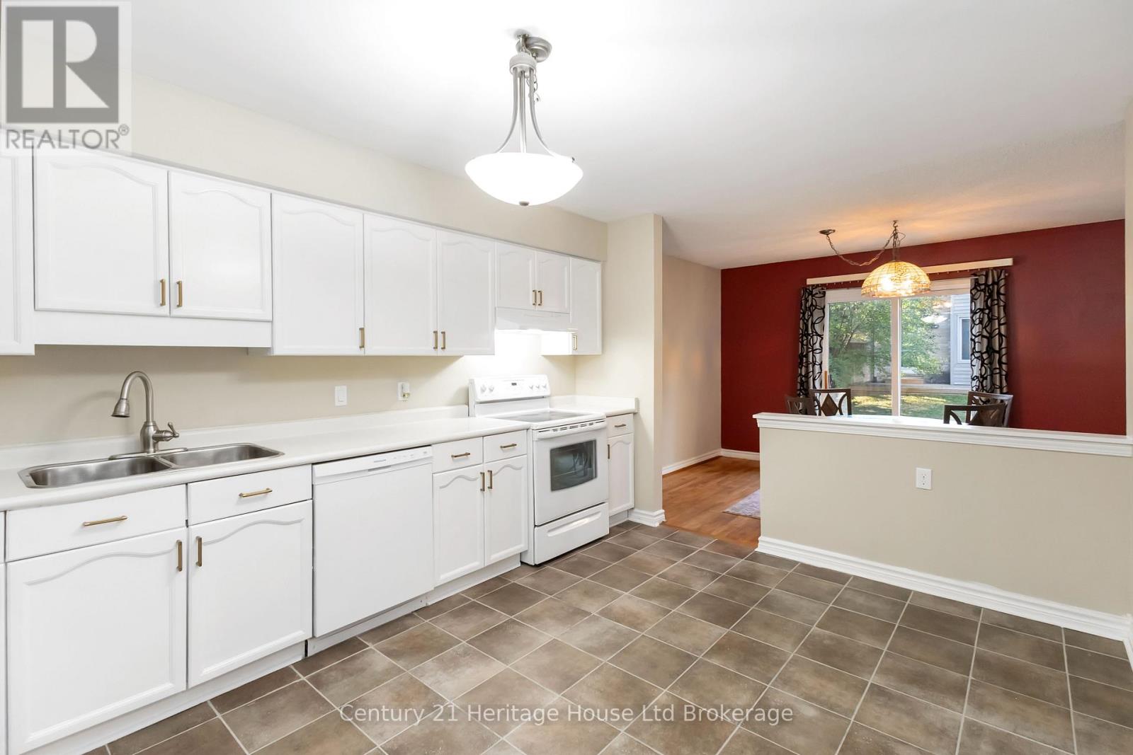 66 - 1500 Richmond Street, London North, Ontario N6G 4T8 - Photo 12 - X12464564