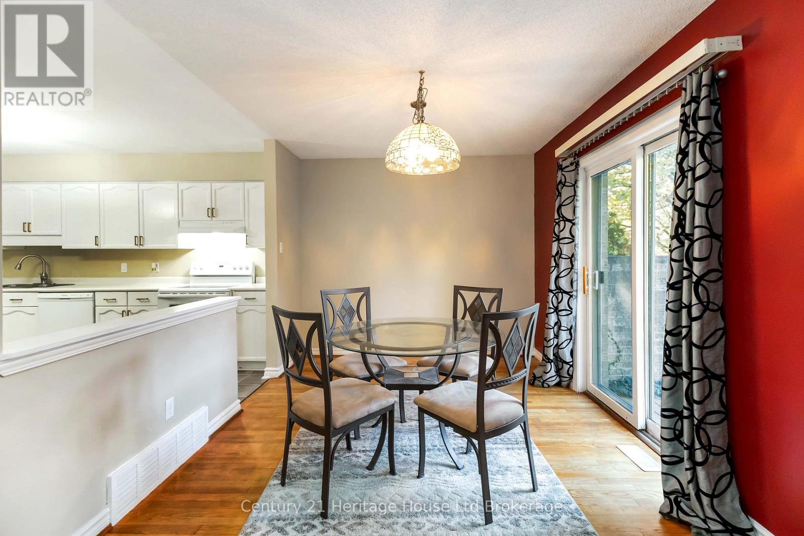 66 - 1500 Richmond Street, London North, Ontario N6G 4T8 - Photo 9 - X12464564