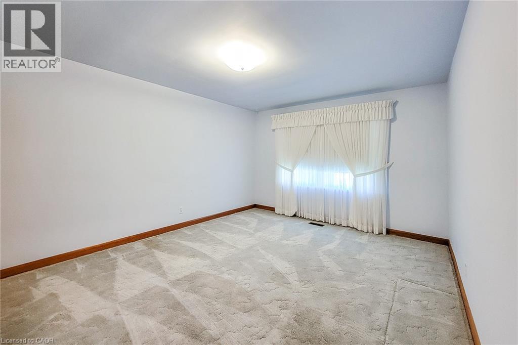 18 Manor Place, Stoney Creek, Ontario  L8G 3S9 - Photo 24 - 40779095
