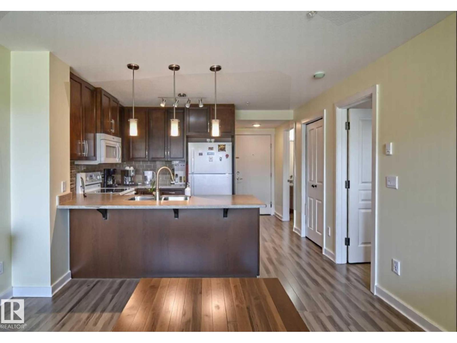 #210 3670 139 Av Nw, Edmonton, Alberta  T5Y 3N5 - Photo 3 - E4462245