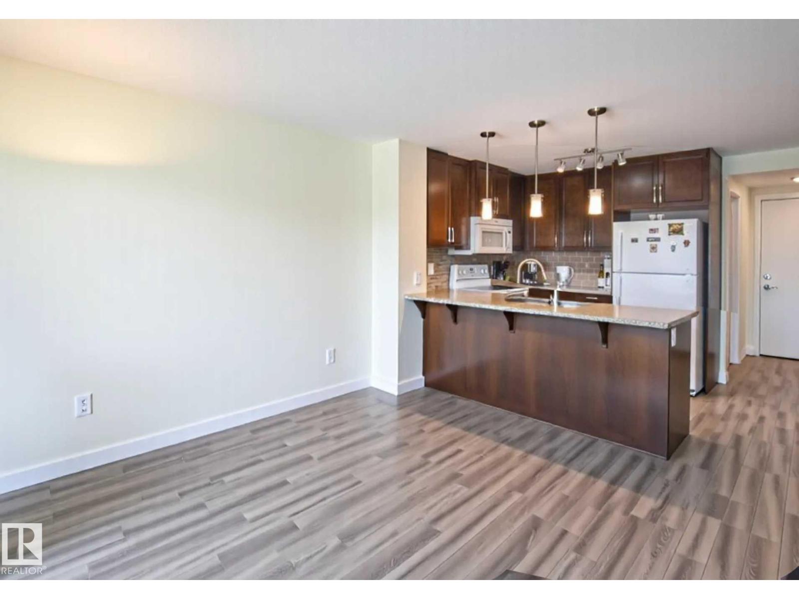#210 3670 139 Av Nw, Edmonton, Alberta  T5Y 3N5 - Photo 5 - E4462245