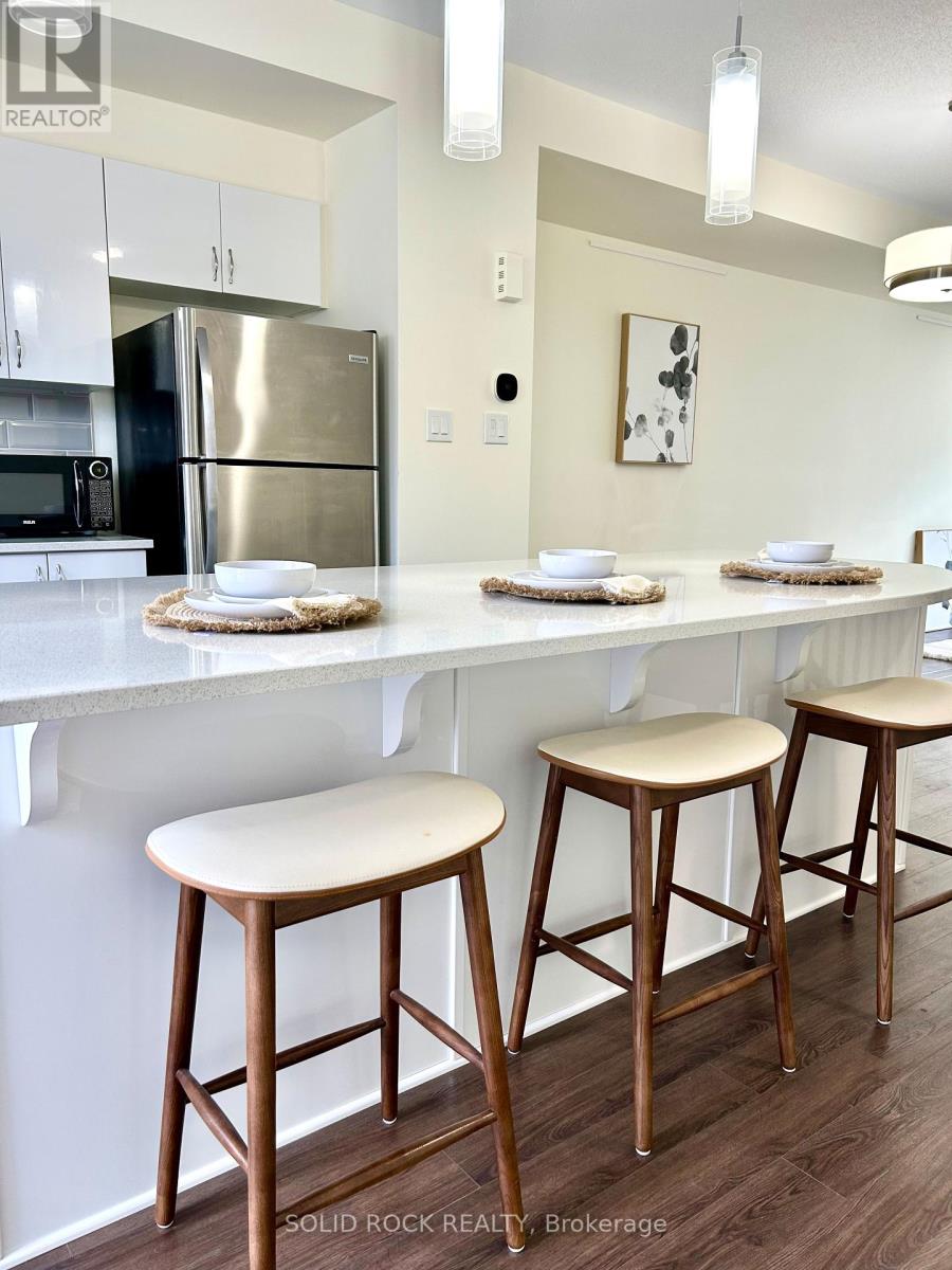 520 Ozawa Private, Ottawa, Ontario  K1K 4Z8 - Photo 16 - X12433715