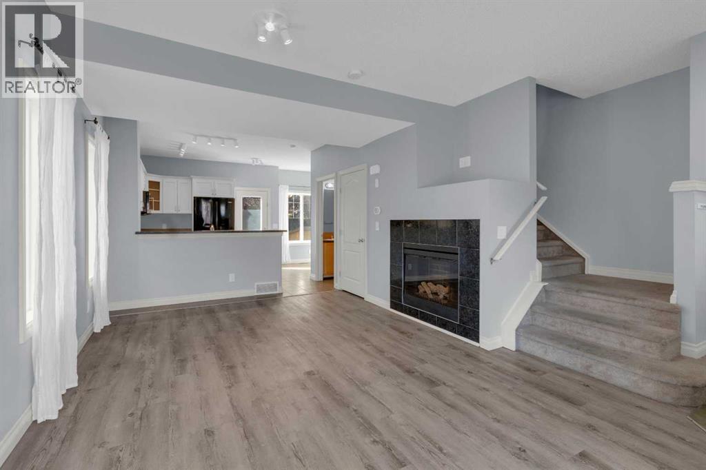 211 Strathaven Mews, Strathmore, Alberta  T1P 1P4 - Photo 4 - A2248839