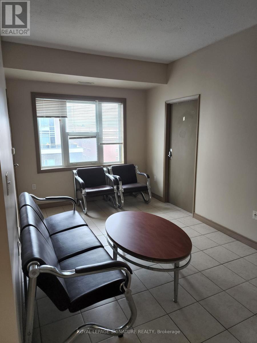 202 - 251 Lester Street, Waterloo, Ontario  N2L 3W6 - Photo 6 - X12464450