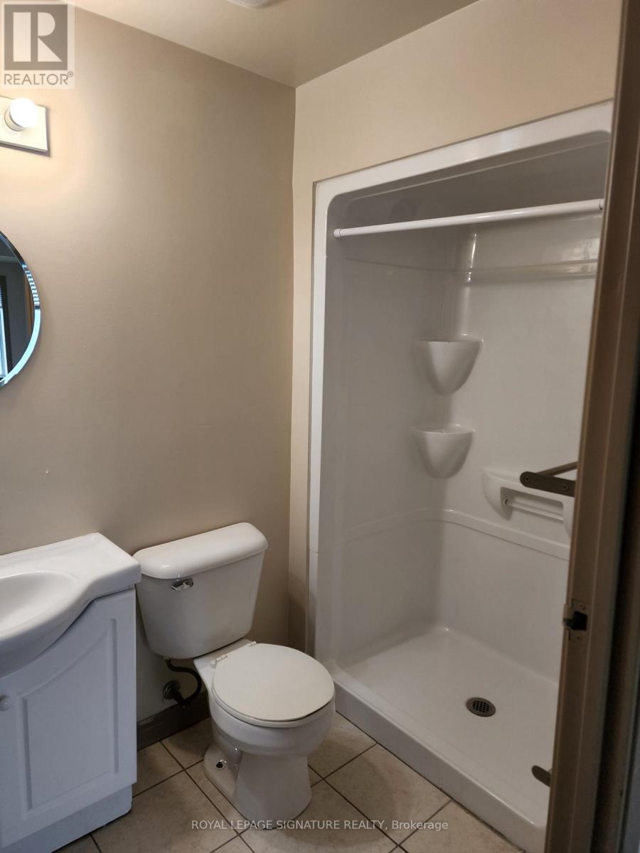 202 - 251 Lester Street, Waterloo, Ontario  N2L 3W6 - Photo 8 - X12464450