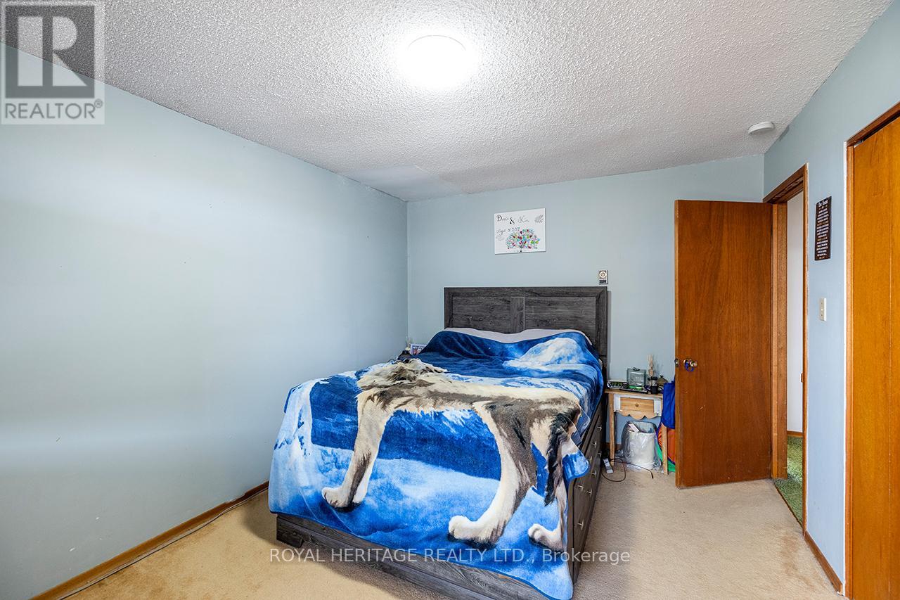 940 Portage Road, Kawartha Lakes, Ontario  K0M 2B0 - Photo 18 - X12464452