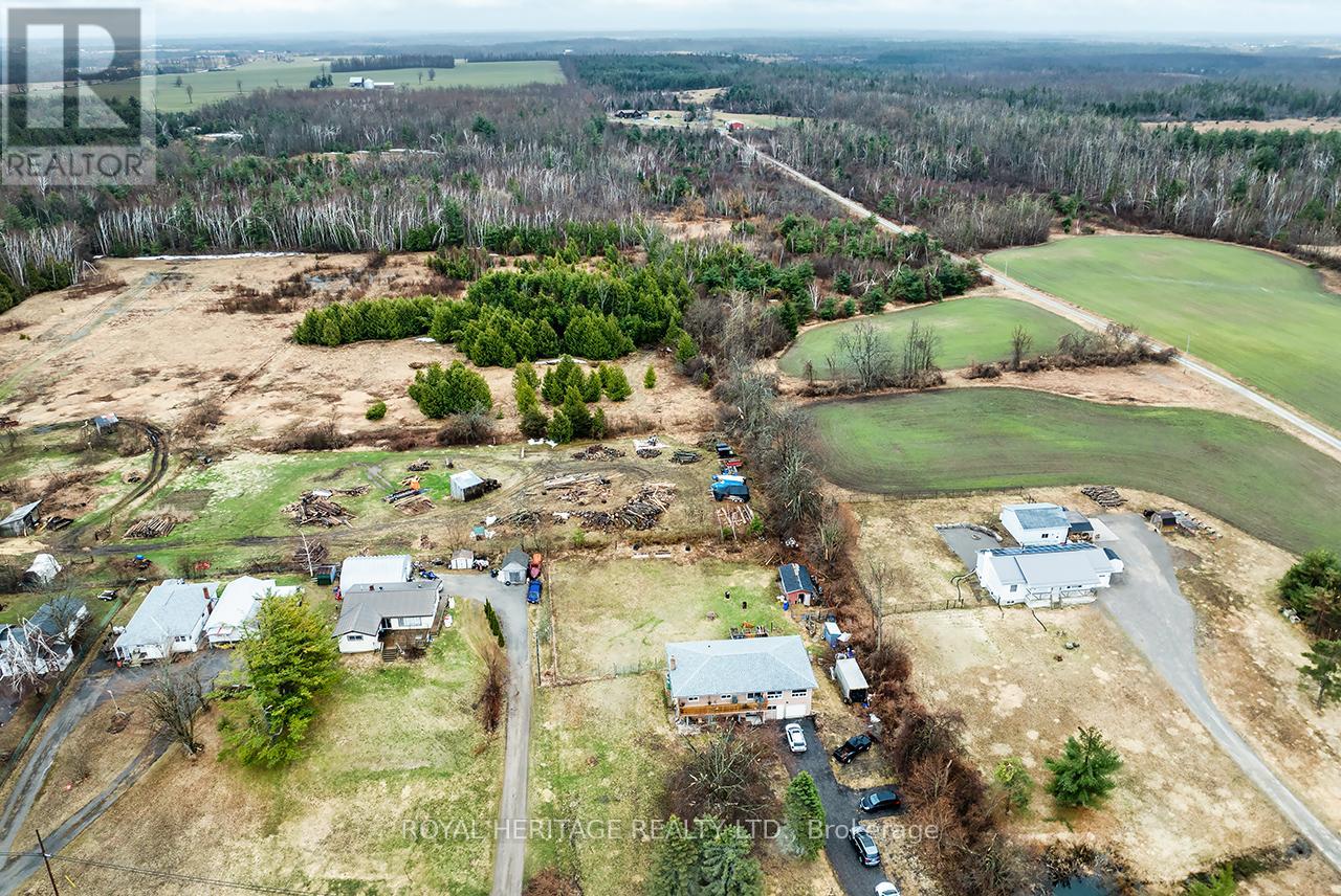 940 Portage Road, Kawartha Lakes, Ontario  K0M 2B0 - Photo 37 - X12464452