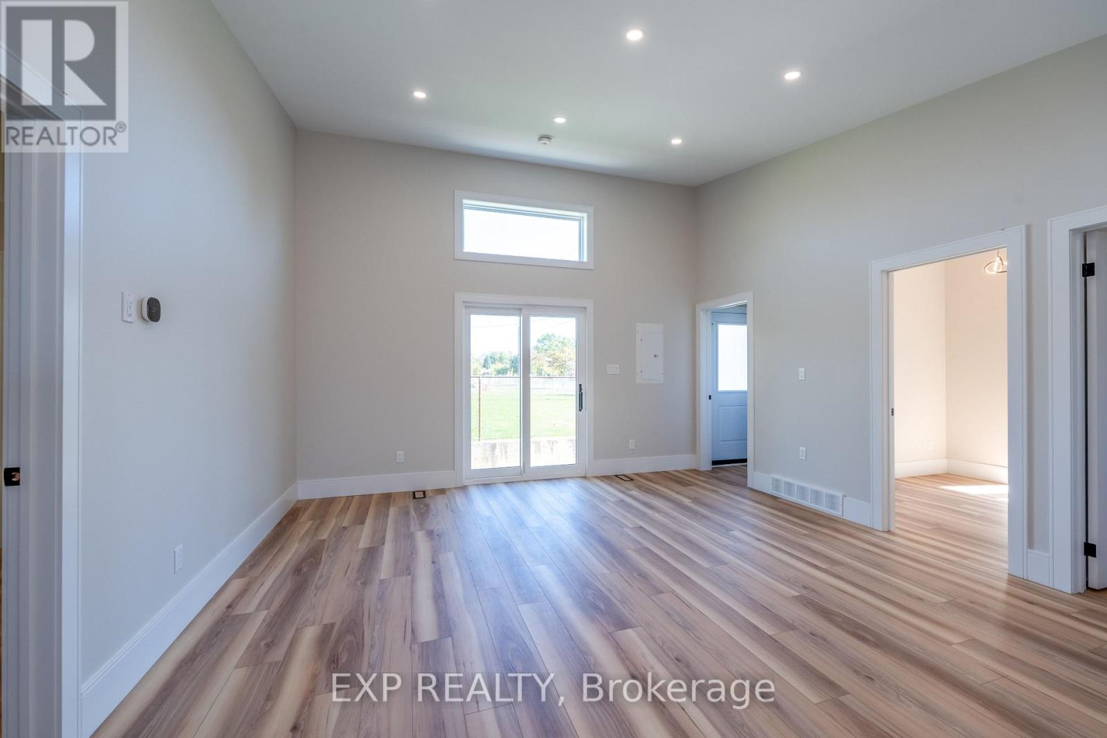 Unit C - 44 Kingsway Crescent, Brantford, Ontario  N3R 1M7 - Photo 10 - X12464478