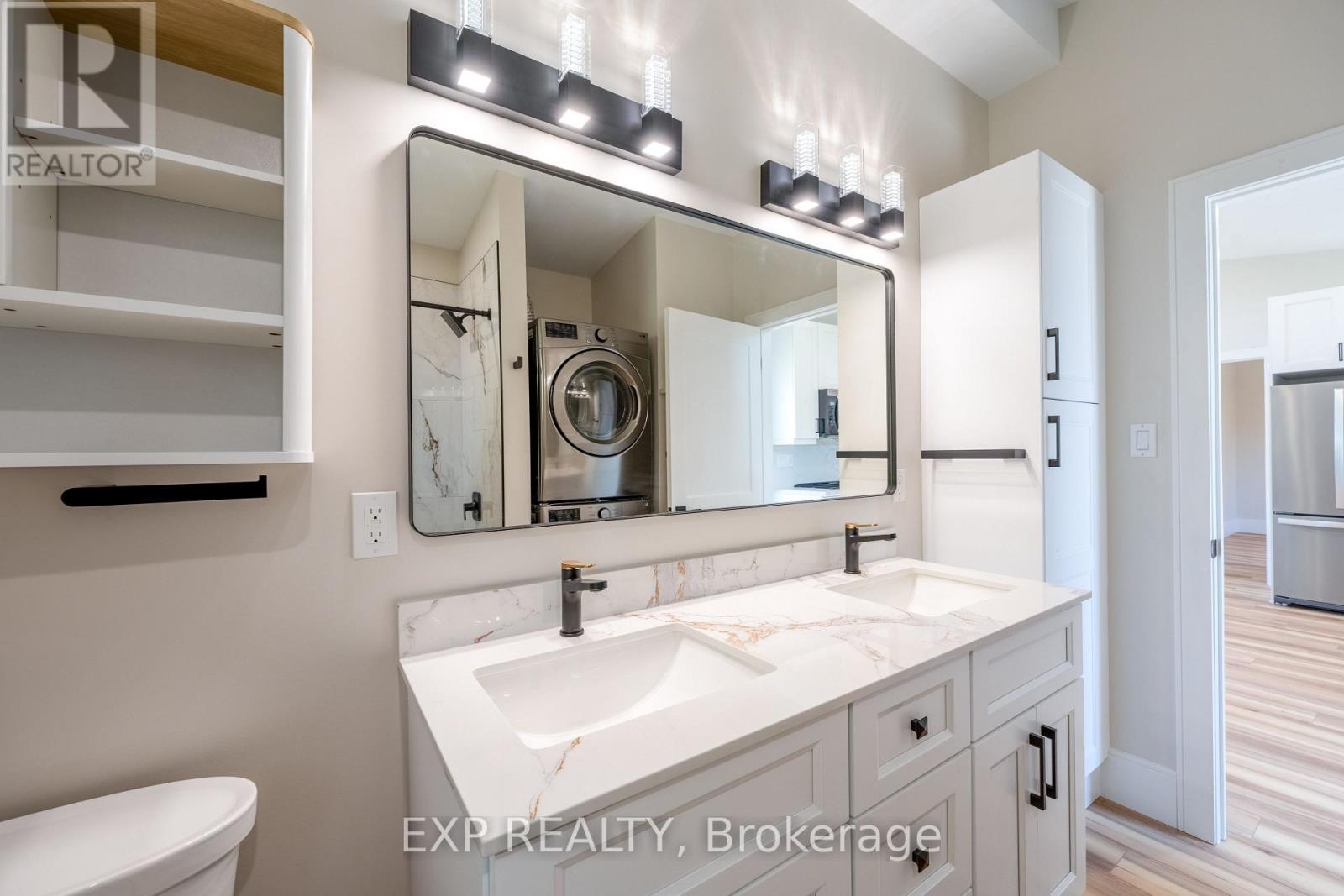 Unit C - 44 Kingsway Crescent, Brantford, Ontario  N3R 1M7 - Photo 13 - X12464478
