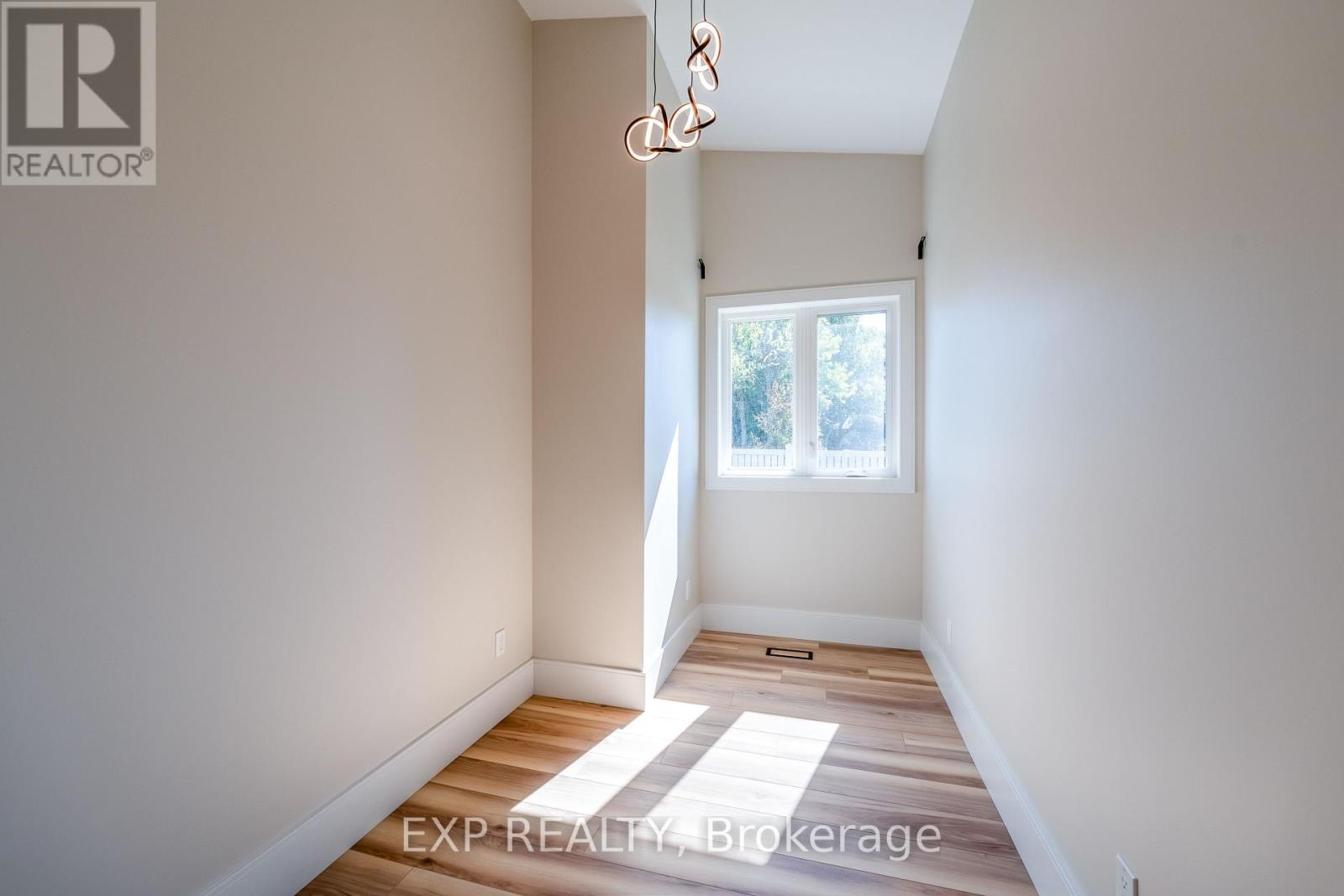 Unit C - 44 Kingsway Crescent, Brantford, Ontario  N3R 1M7 - Photo 19 - X12464478