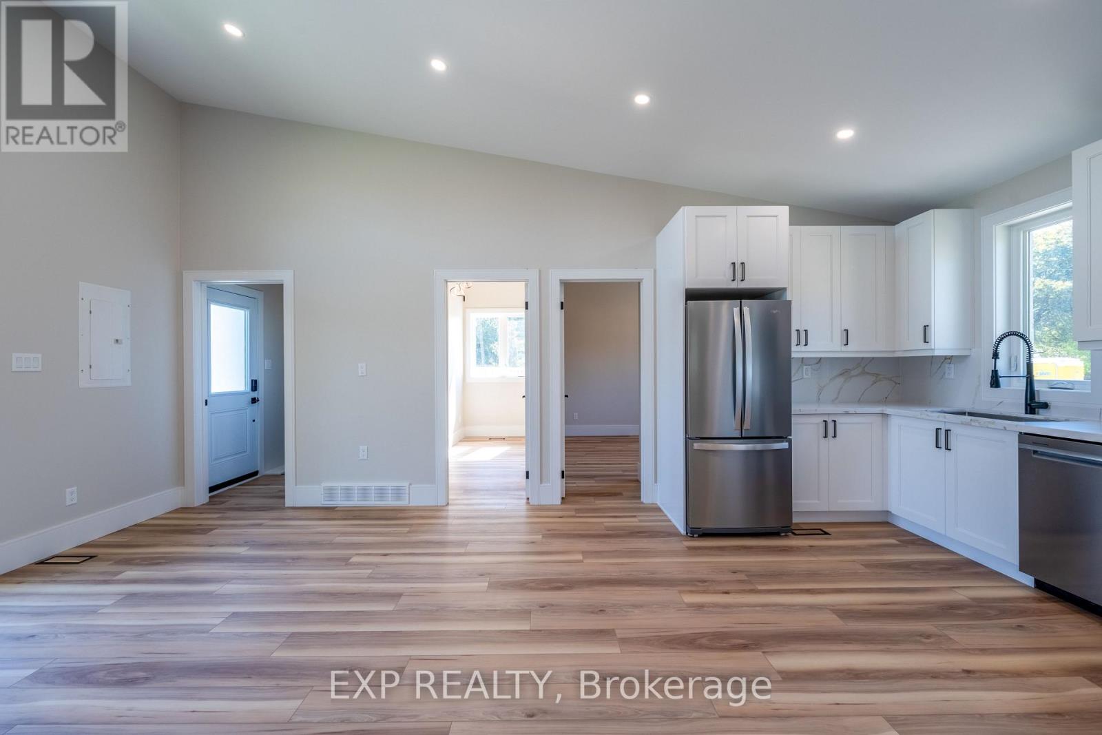 Unit C - 44 Kingsway Crescent, Brantford, Ontario  N3R 1M7 - Photo 9 - X12464478