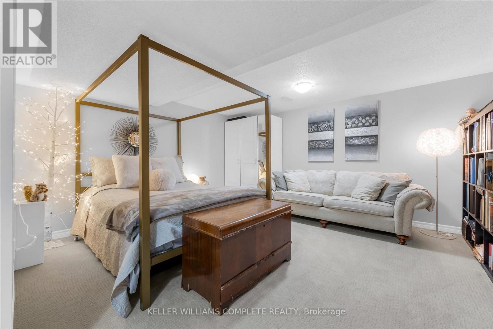 14 - 286 Hamilton Drive, Hamilton, Ontario  L9G 4W6 - Photo 26 - X12464482