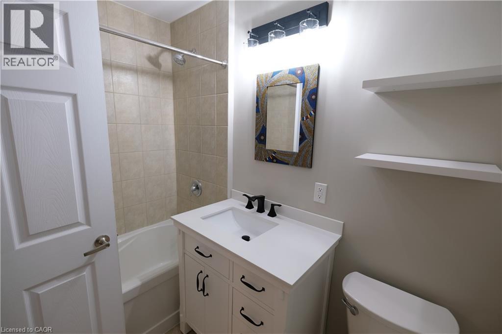 2 Colonial Drive Unit# 302, Guelph, Ontario  N1L 0K8 - Photo 7 - 40779506