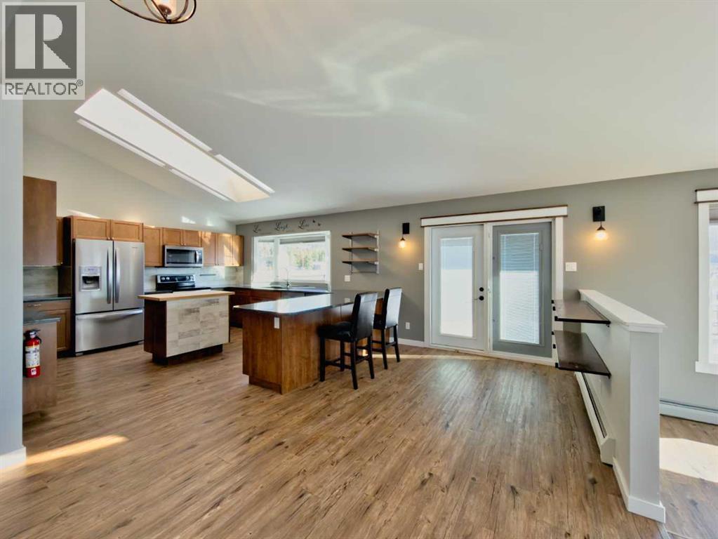 8149 26 Avenue, Coleman, Alberta  T0K 0M0 - Photo 9 - A2247804