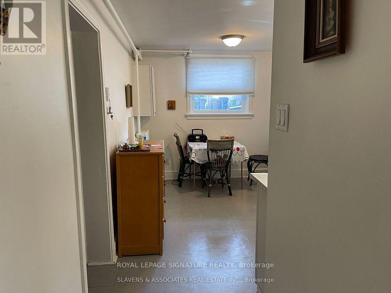 Lower - 95 Braemar Avenue, Toronto, Ontario  M5P 2L3 - Photo 4 - C12443520