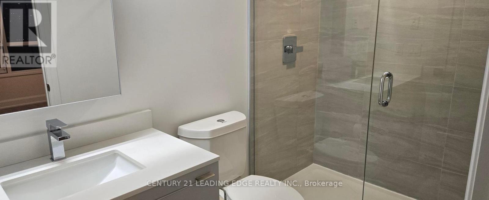 903 - 8 Water Walk Drive, Markham, Ontario  L3R 6L4 - Photo 12 - N12464008