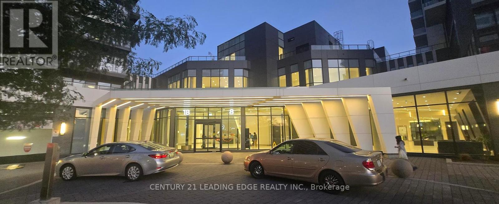 903 - 8 Water Walk Drive, Markham, Ontario  L3R 6L4 - Photo 3 - N12464008