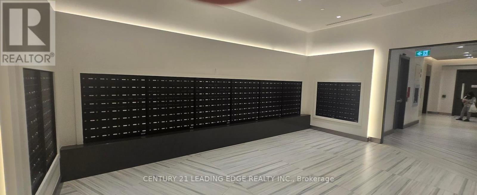 903 - 8 Water Walk Drive, Markham, Ontario  L3R 6L4 - Photo 6 - N12464008