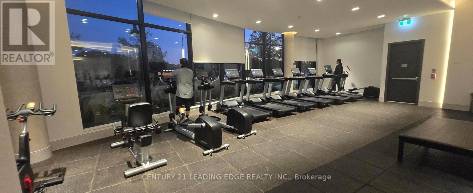 903 - 8 Water Walk Drive, Markham, Ontario  L3R 6L4 - Photo 7 - N12464008