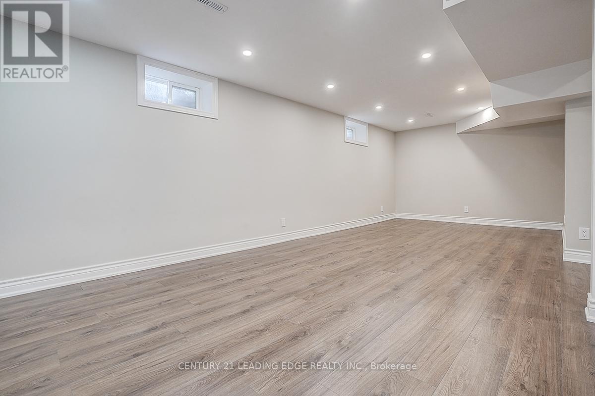 83 Southdale Drive, Markham, Ontario  L3P 1K1 - Photo 38 - N12464063