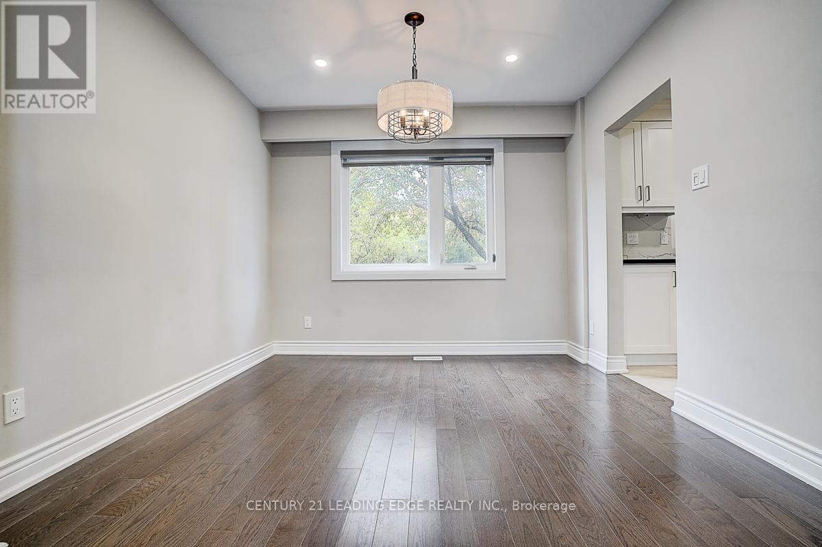 83 Southdale Drive, Markham, Ontario  L3P 1K1 - Photo 11 - N12464063