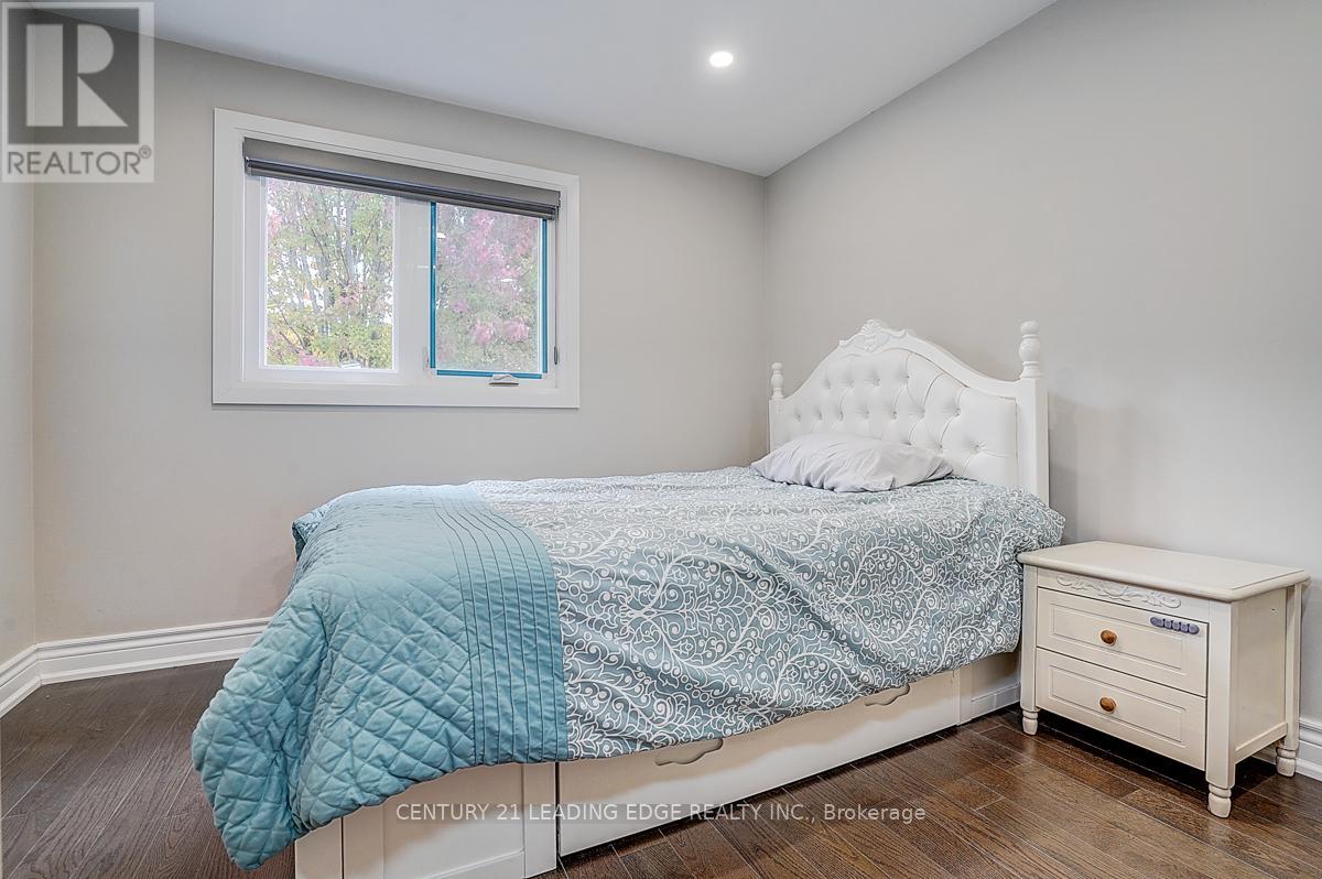 83 Southdale Drive, Markham, Ontario  L3P 1K1 - Photo 28 - N12464063