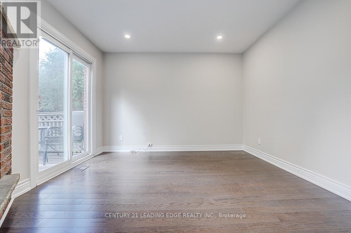 83 Southdale Drive, Markham, Ontario  L3P 1K1 - Photo 19 - N12464063