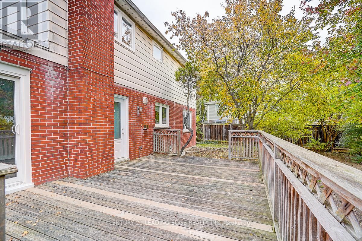 83 Southdale Drive, Markham, Ontario  L3P 1K1 - Photo 46 - N12464063
