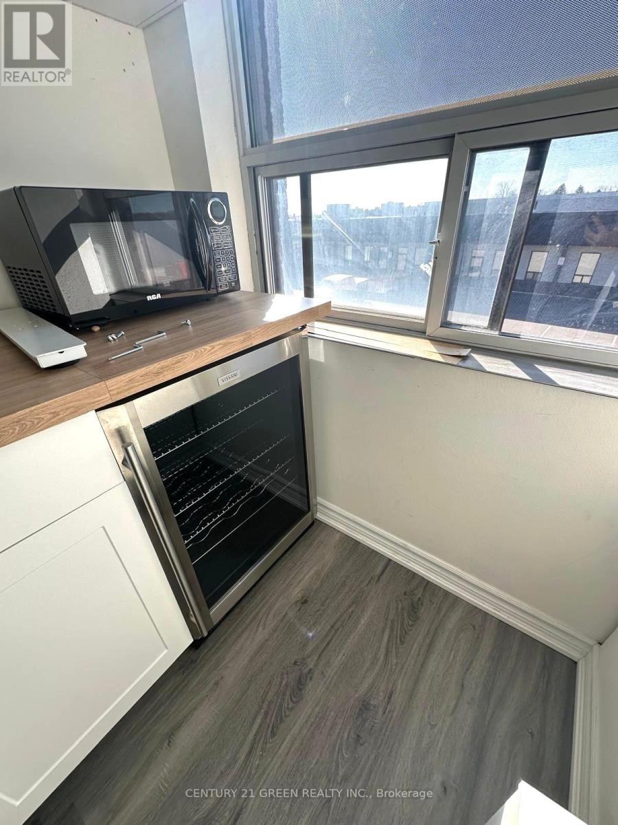 216 - 50 Steeles Avenue E, Milton, Ontario  L6T 4W9 - Photo 40 - W12457094