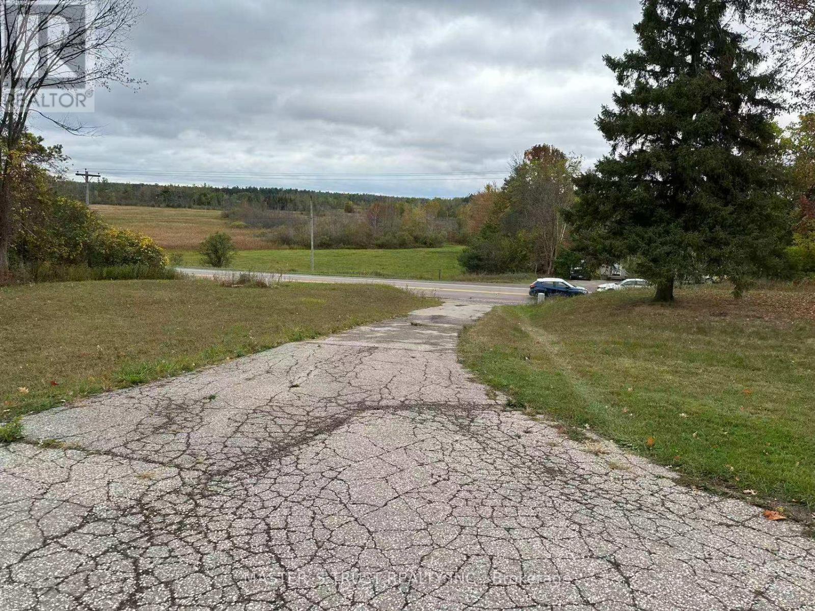 5330 Highway 12, Ramara (Atherley), Ontario  L3V 6H7 - Photo 32 - S12453284