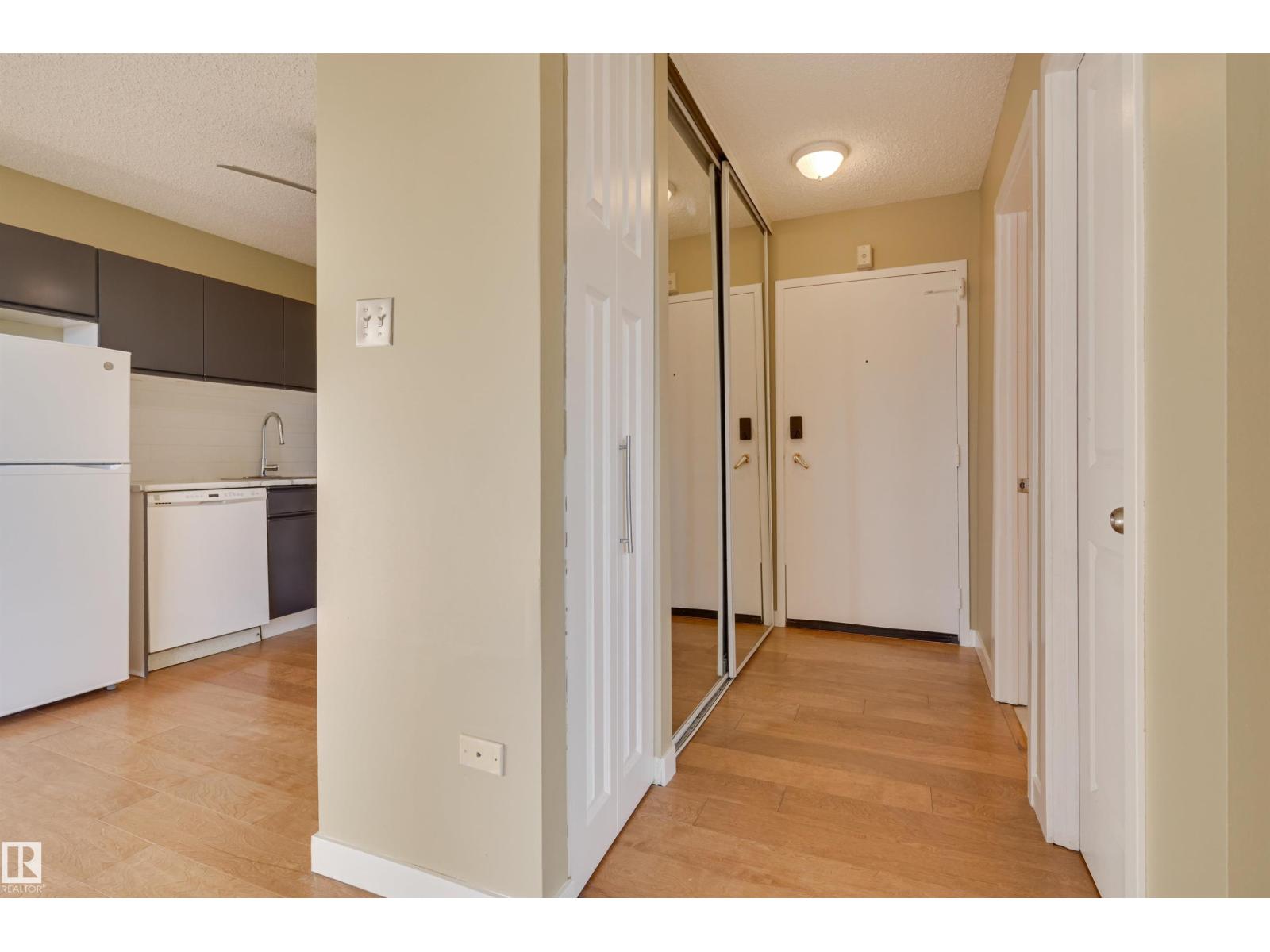 #905 10150 117 St Nw, Edmonton, Alberta  T5K 2J2 - Photo 11 - E4462246