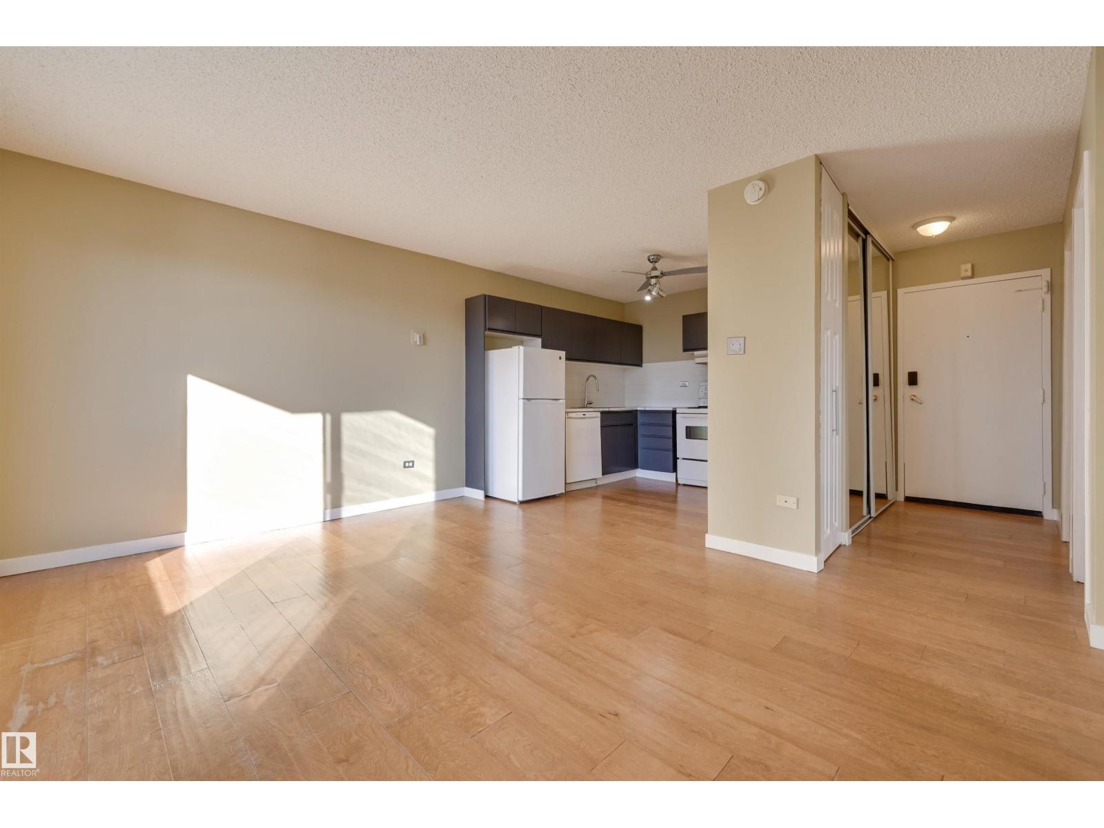#905 10150 117 St Nw, Edmonton, Alberta  T5K 2J2 - Photo 4 - E4462246