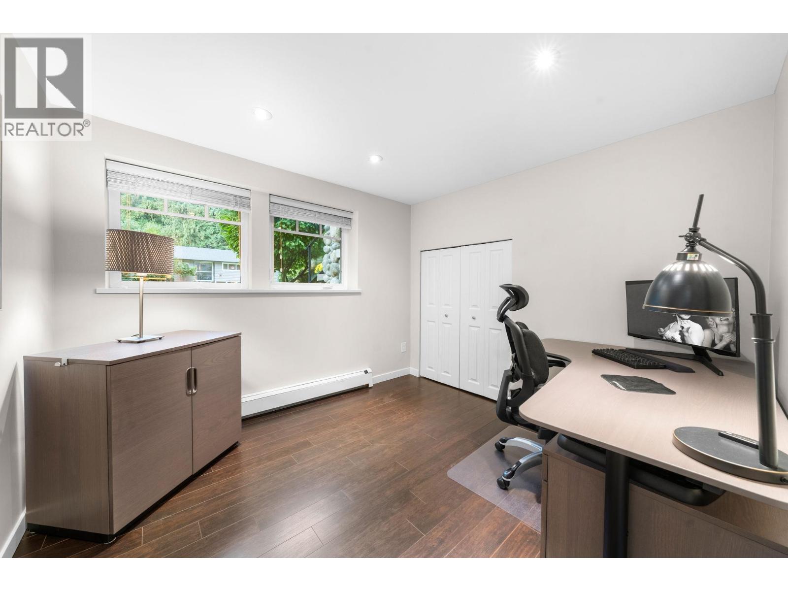 2140 Pemberton Avenue, North Vancouver, British Columbia  V7P 2T1 - Photo 25 - R3059039