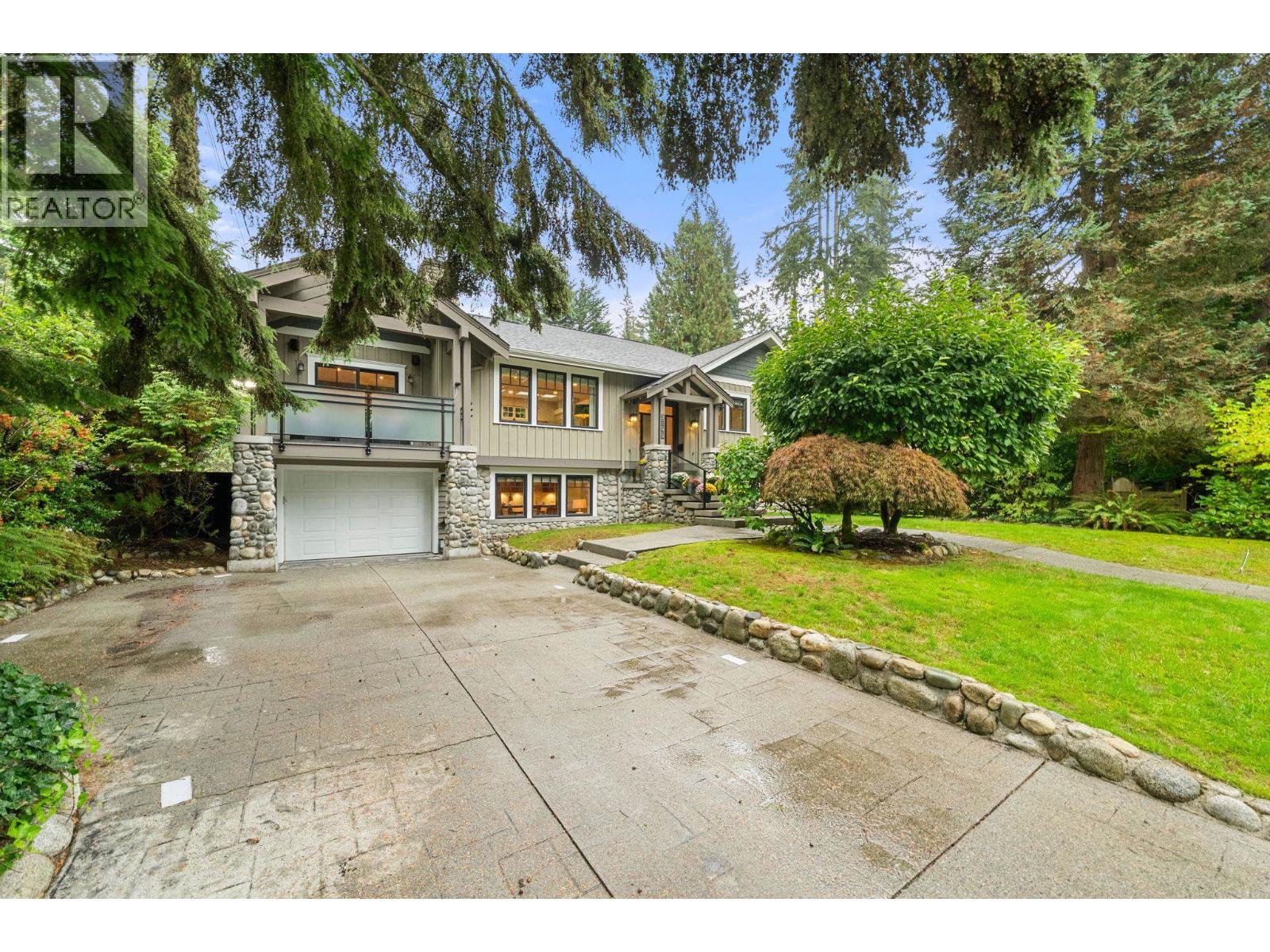 2140 Pemberton Avenue, North Vancouver, British Columbia  V7P 2T1 - Photo 39 - R3059039