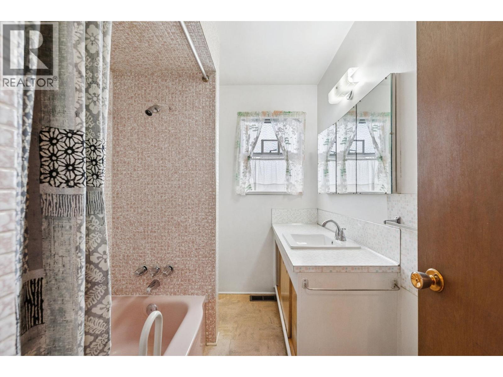 3129 E 23 Avenue, Vancouver, British Columbia  V5R 1B4 - Photo 22 - R3059041