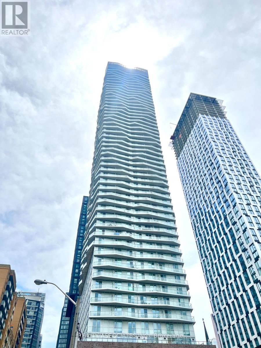3902 - 82 DALHOUSIE STREET, Toronto, Ontario