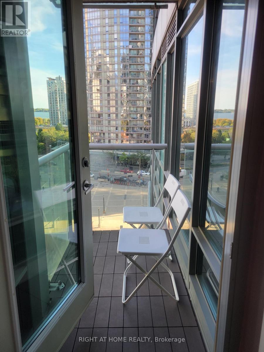 916 - 81 Navy Wharf Court, Toronto, Ontario  M5V 3S2 - Photo 11 - C12464539