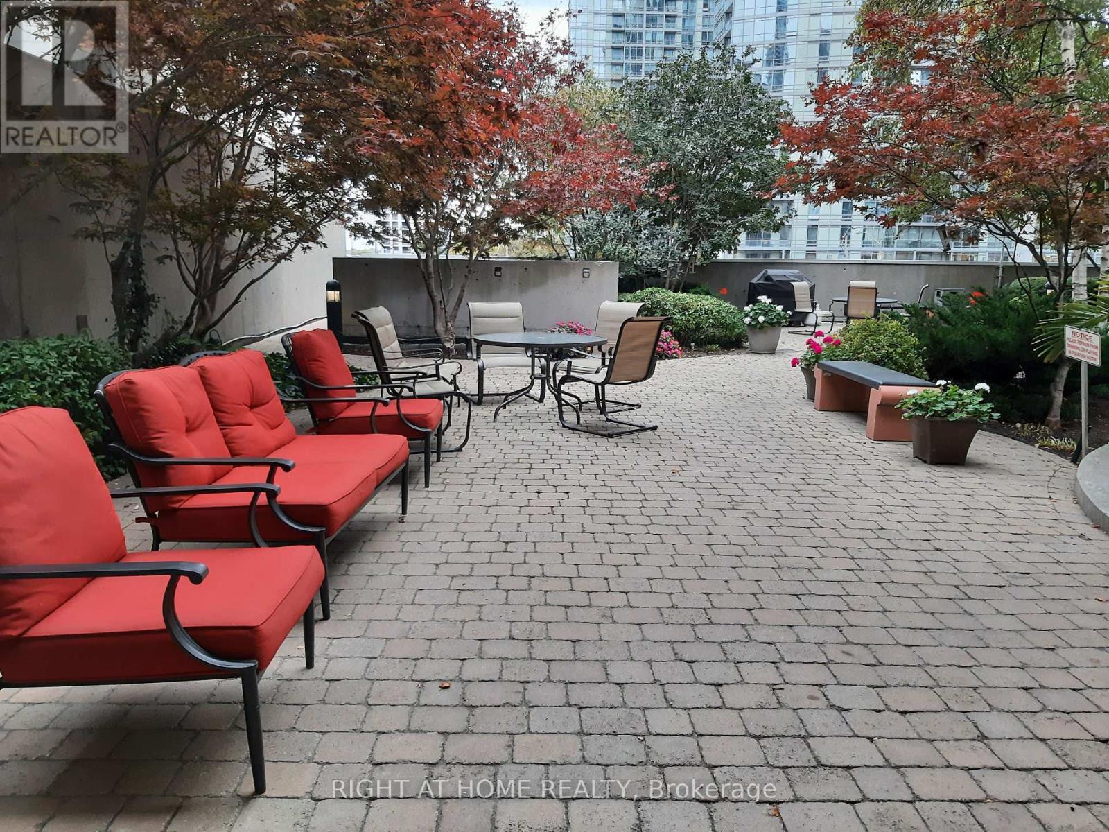 916 - 81 Navy Wharf Court, Toronto, Ontario  M5V 3S2 - Photo 18 - C12464539