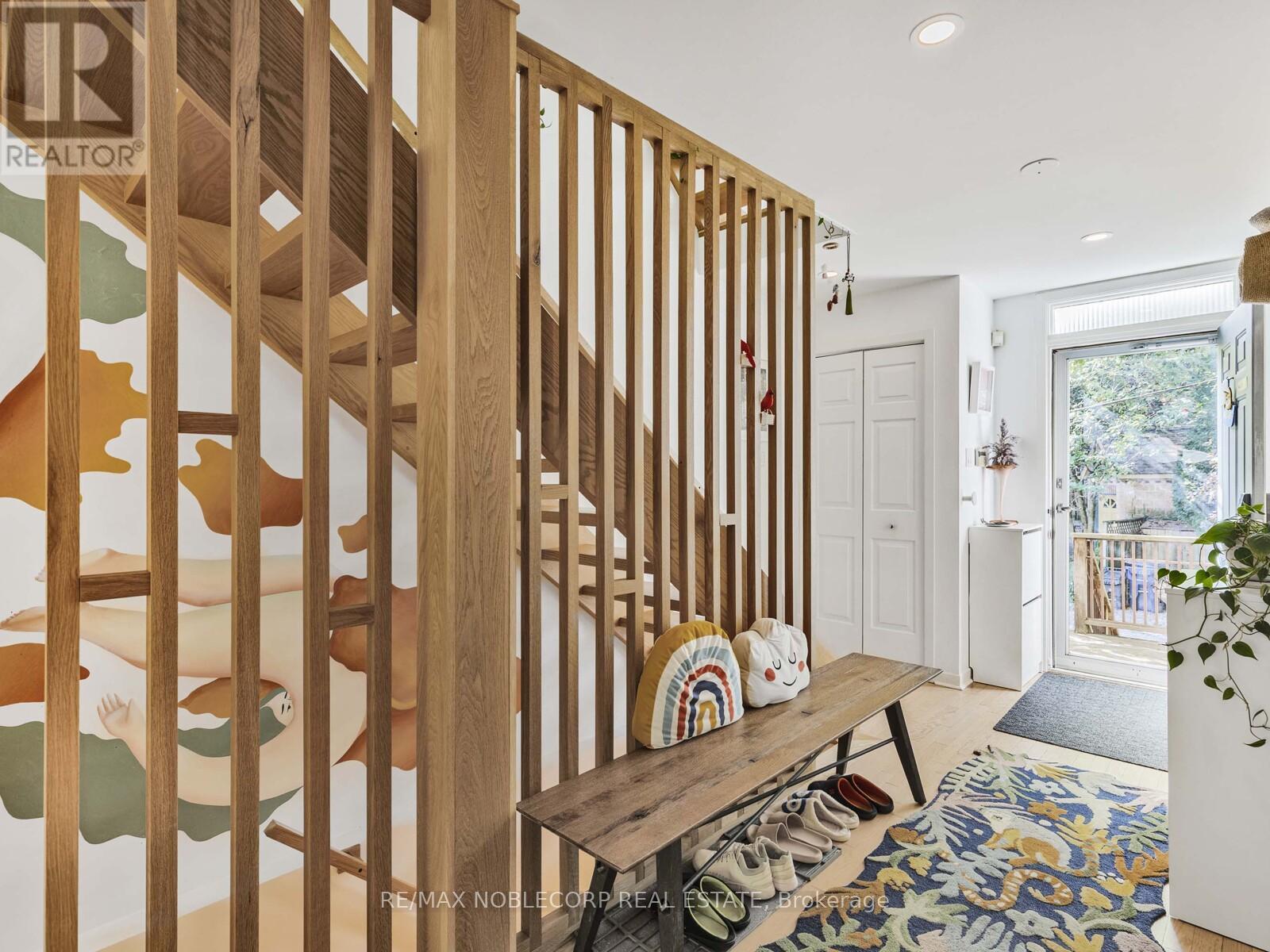 11 Hill Crest Avenue, Toronto, Ontario  M4X 1W1 - Photo 3 - C12464555